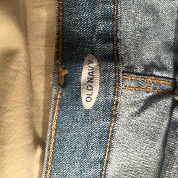 Size 12 old navy jean short - Picture 5 of 5